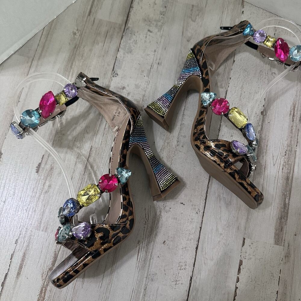 Betsey Johnson Lillie Heels 6.5M Leopard Rhinestone Block Heel Statement Sandals - Picture 4 of 11
